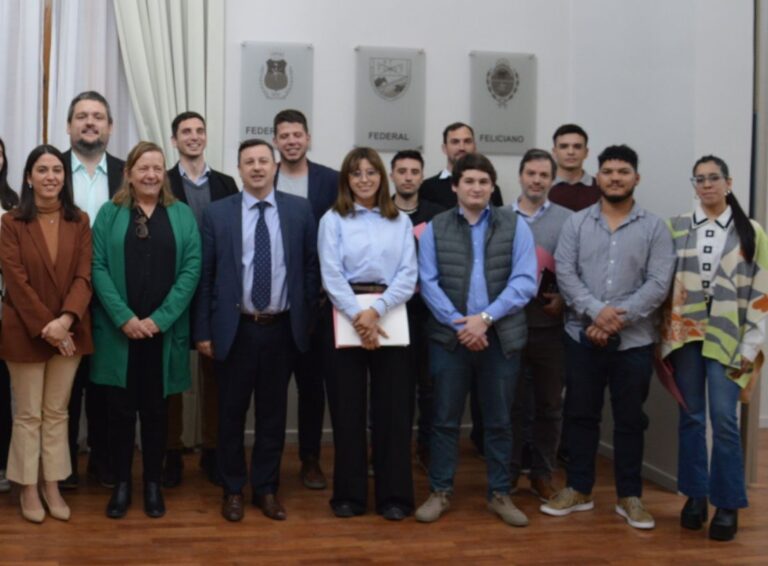 La Juventud de Libertad Avanza Paraná fue convocada a la primera Mesa de Diálogo Político de la Provincia