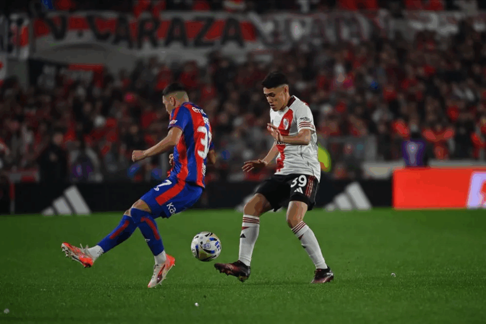 River empató sin goles con San Lorenzo