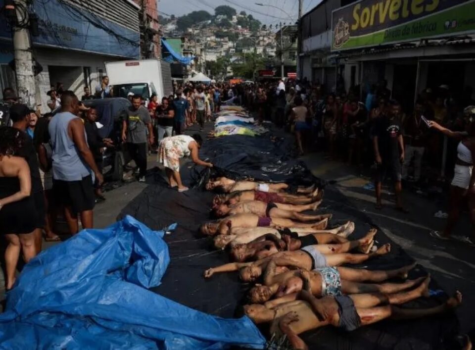 Río de Janeiro: ya son más de 120 los muertos tras las redadas en favelas contra grupos narcos