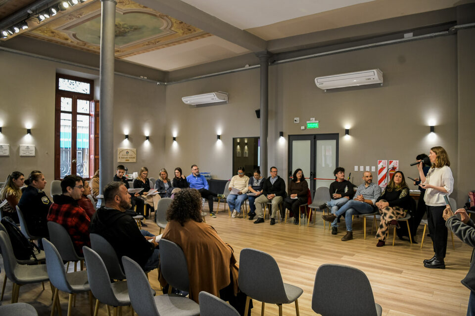 Se realizó un taller sobre acceso a derechos para personas migrantes