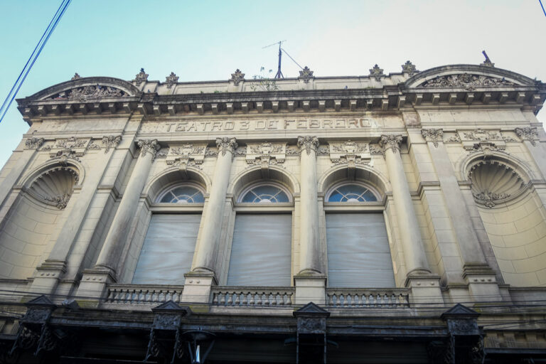 El Teatro 3 de Febrero presentó su cartelera de espectáculos para el mes de mayo