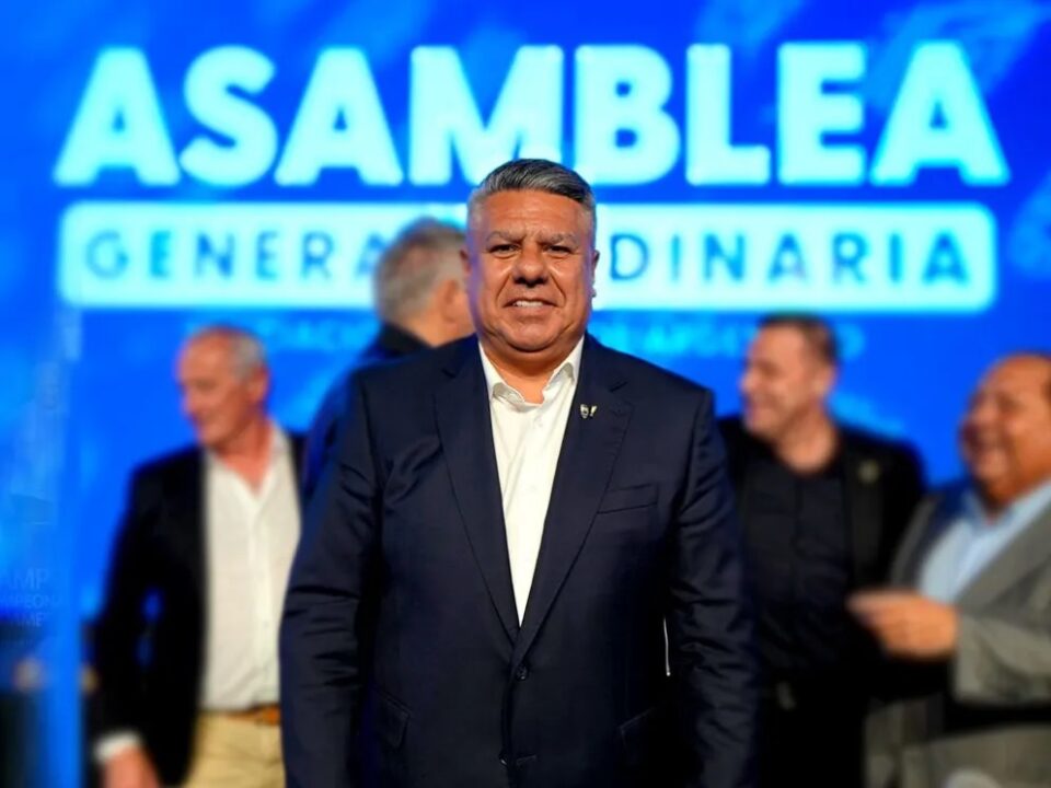 La Justicia encontró una prueba que vincula al financista cercano al “Chiqui” Tapia con Piccirillo