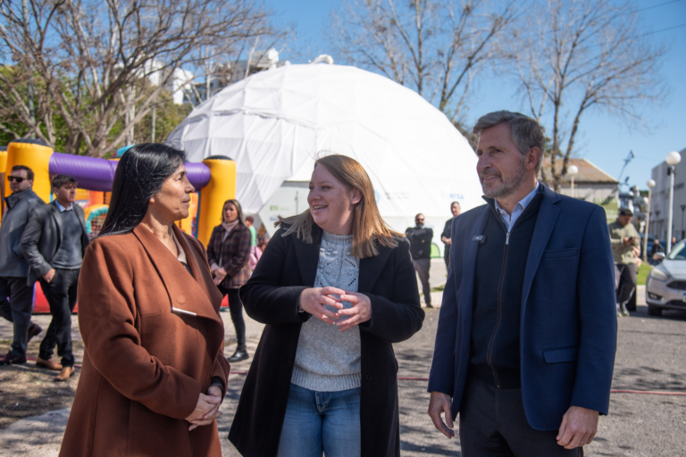 El gobernador acompañó la celebración por el Día de la Niñez de chicos de residencias socioeducativas
