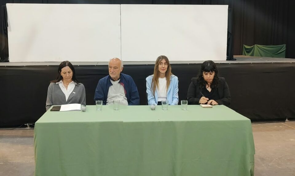 ​Se realizó la Jornada Anual de Redes Comunitarias en el Sala Mayo de Paraná